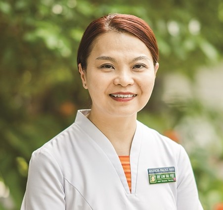 Dr Lim Su Fee 1.jpg
