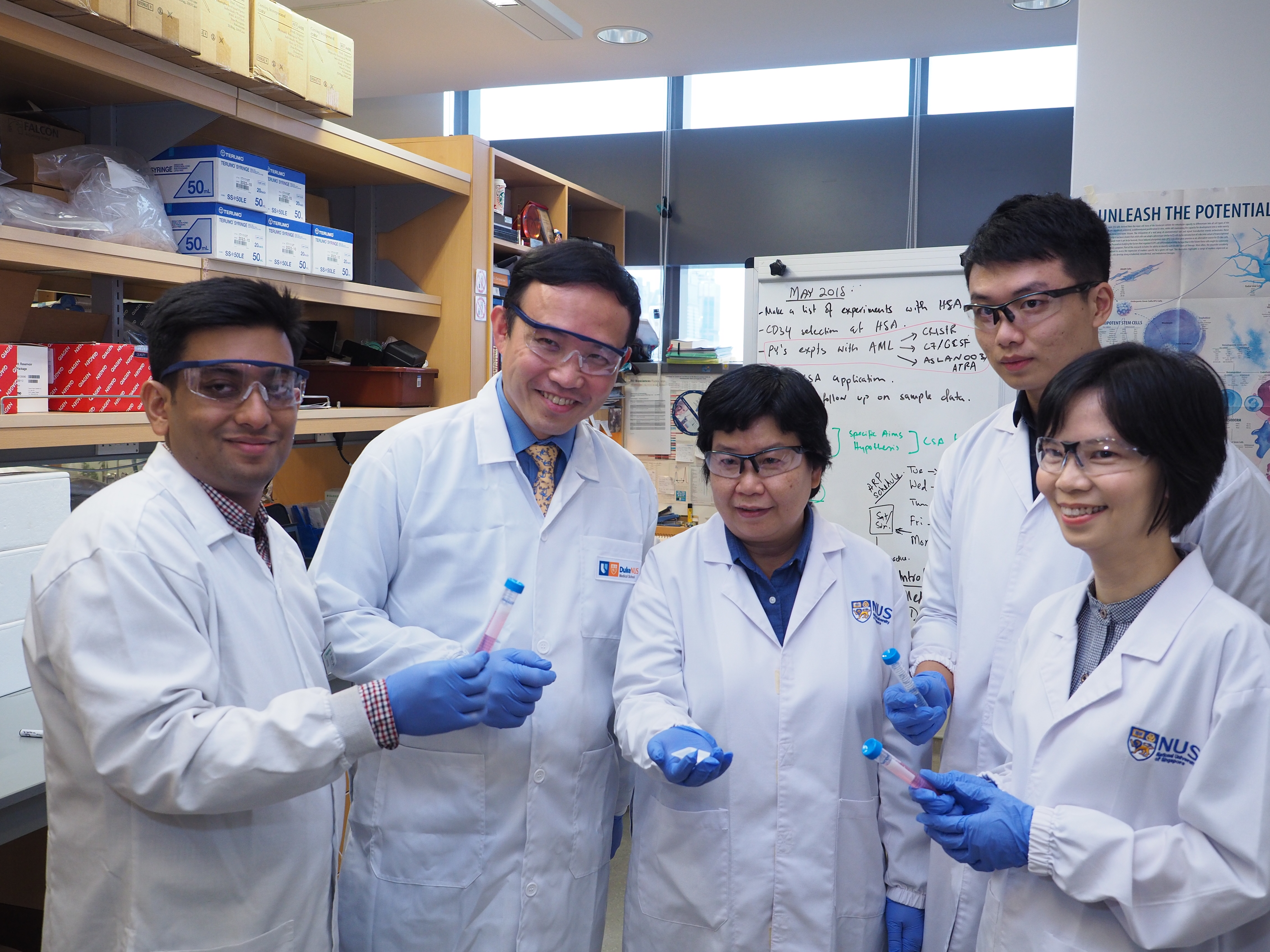  (​From left to right) Dr Sudipto Bari, Professor William Hwang, Professor Christina Chai, Dr Zhong Qixing and Associate Professor Gigi Chiu 